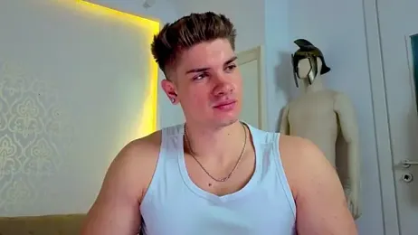 MaxKaiden — Stripchat stream photo (Apr 2026)