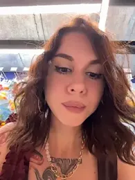 RosieDesire — modelo de webcam en línea en stripchat