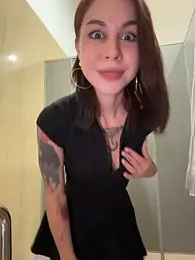RosieDesire — modelo de webcam en línea en stripchat