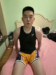 leover1 — modelo de webcam en línea en stripchat