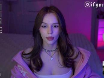 fymryn — modelo de webcam en línea en bongacams