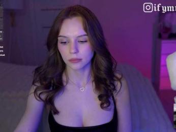 fymryn — modelo de webcam en línea en bongacams