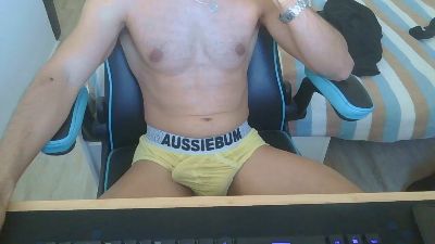 Pamplino94 — modelo de webcam en línea en cam4