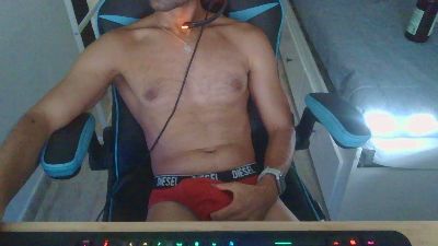 Pamplino94 — modelo de webcam en línea en cam4
