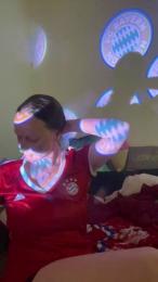 Nadine1990 — Cam4 stream photo (Apr 2026)