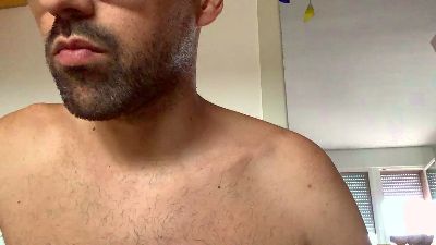 albertovic1 — Cam4 stream photo (Sep 2025)