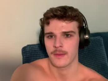 yngdesire1 — modelo de webcam en línea en chaturbate