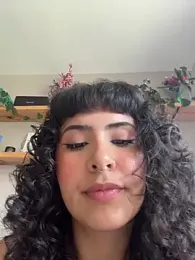 SugarTroubl33 — modelo de webcam en línea en stripchat