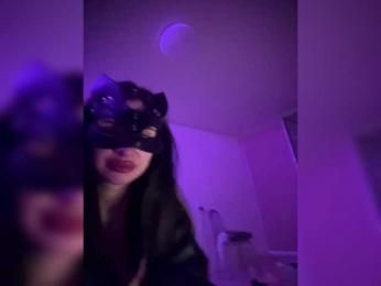 SashaXXXtasy — modelo de webcam en línea en bongacams