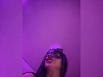 SashaXXXtasy — modelo de webcam en línea en bongacams