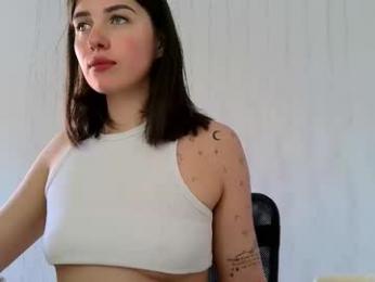 neferutt — modelo de webcam en línea en chaturbate