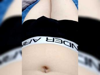 Love-para111 — modelo de webcam en línea en bongacams