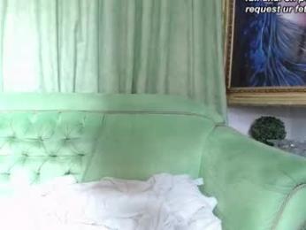 redroomxx — Chaturbate profile photo