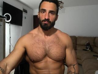 Ian Hunk — Flirt4free stream photo (Apr 2026)