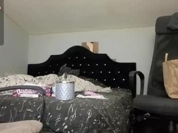 chrisstop18 — Chaturbate stream photo (Apr 2026)