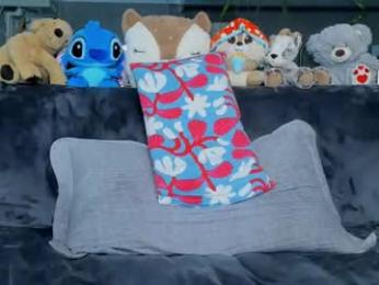 sexyfoxyari — Chaturbate stream photo (Aug 2026)