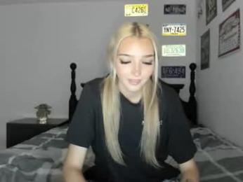livvywinters — Chaturbate stream photo (May 2026)