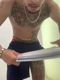 dovapo777 — modelo de webcam en línea en stripchat