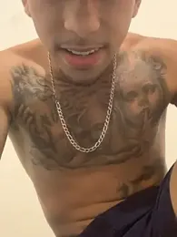 dovapo777 — Stripchat stream photo (Aug 2026)