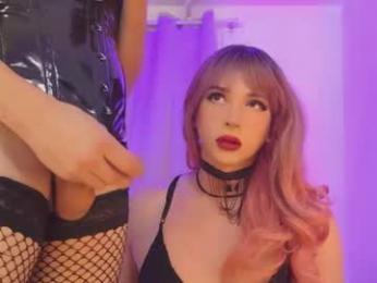 reginarose — modelo de webcam en línea en chaturbate