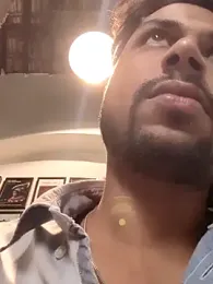 _IRRESISTIBLE_ — Stripchat stream photo (Apr 2026)