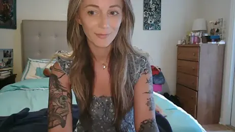 Heyitsmee33 — Stripchat stream photo (Mar 2026)