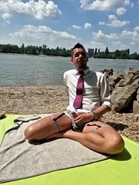 viraglaci18@xh — modelo de webcam en línea en stripchat