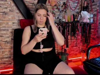 luna_lukis-1324 — Bongacams stream photo (Jun 2026)