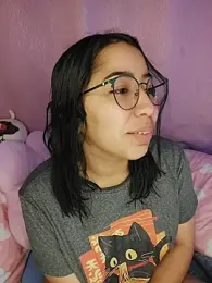 anni_ross — Stripchat stream photo (Dec 2025)