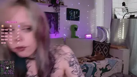 Lollyshy — Stripchat stream photo (Feb 2026)