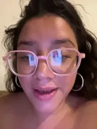 Vivi_Kvsh — Stripchat stream photo (Apr 2026)