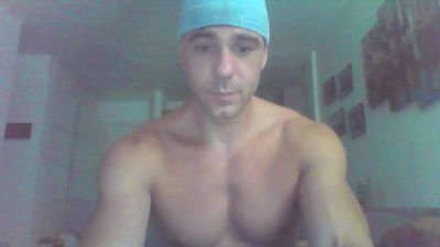 tupoke — Cam4 stream photo (Jun 2026)