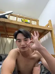 XHR2 — modelo de webcam en línea en stripchat