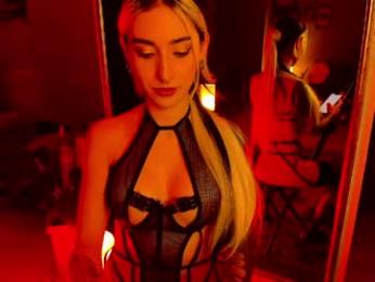 naugthymila3 — Chaturbate stream photo (Apr 2026)