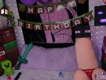 crimsonkitten — modelo de webcam en línea en chaturbate