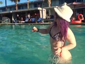 crimsonkitten — Chaturbate stream photo (Apr 2026)