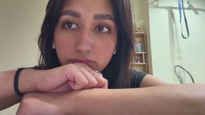 YingPopichak — Cam4 profile photo