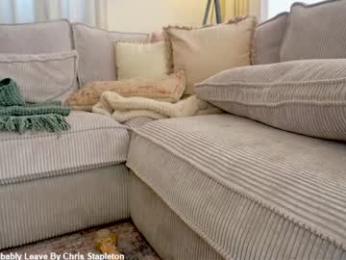 x_lily_x — Chaturbate stream photo (Mar 2026)