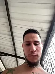 Junihn0 — Stripchat stream photo (Jun 2025)