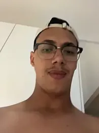 Zuca3025 — Stripchat stream photo (Aug 2025)