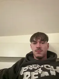 vicoo077 — Stripchat stream photo (Feb 2026)