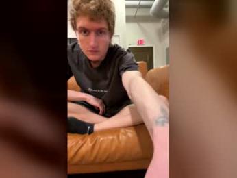 blonde_boi99 — Chaturbate stream photo (Apr 2026)