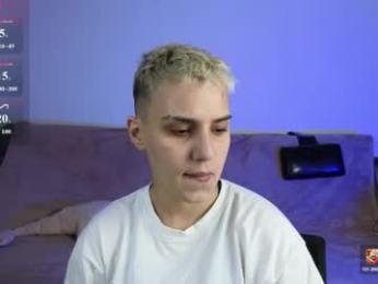 escapedbrides — Chaturbate stream photo (May 2026)