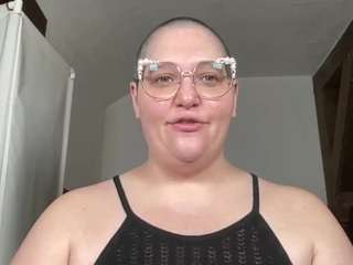 adrianeblake — Camsoda stream photo (Aug 2026)