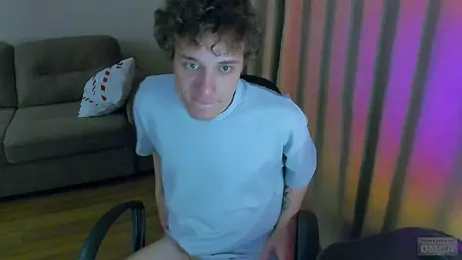 yoshizxc — Stripchat stream photo (Mar 2025)