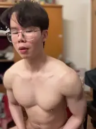 ivanzhuuu — Stripchat stream photo (Aug 2026)