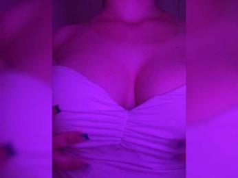 Sweetdee07 — bongacams