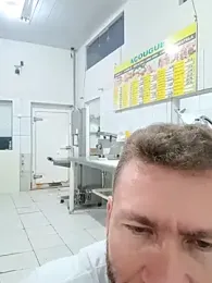 RobertoLuiz84 — Stripchat stream photo (Apr 2026)