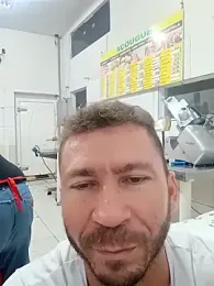 RobertoLuiz84 — Stripchat stream photo (Apr 2026)