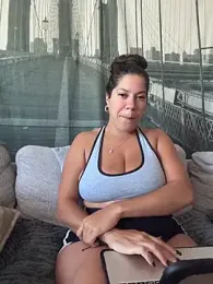 Bigbuttbrooklynn — Stripchat stream photo (Apr 2026)